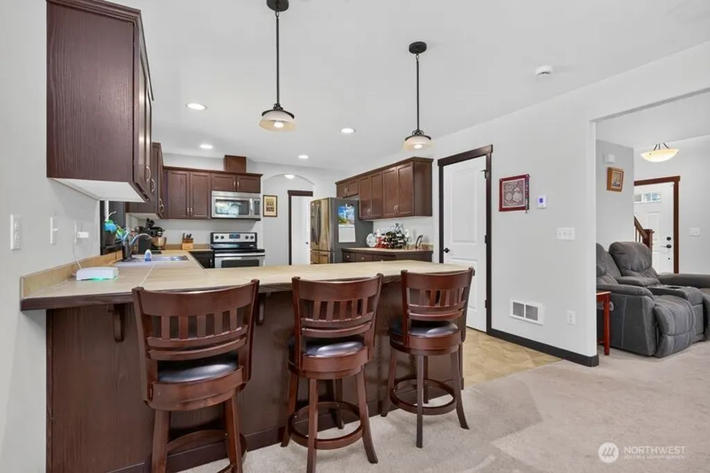 6608 184th Drive SE Snohomish WA 98290
