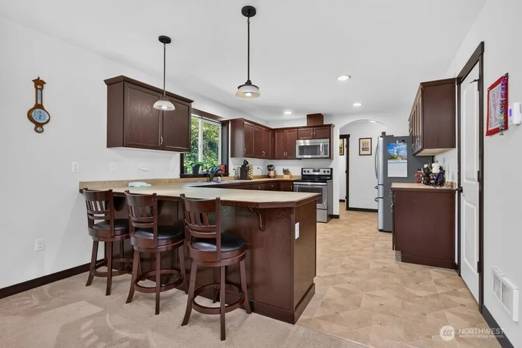 6608 184th Drive SE Snohomish WA 98290