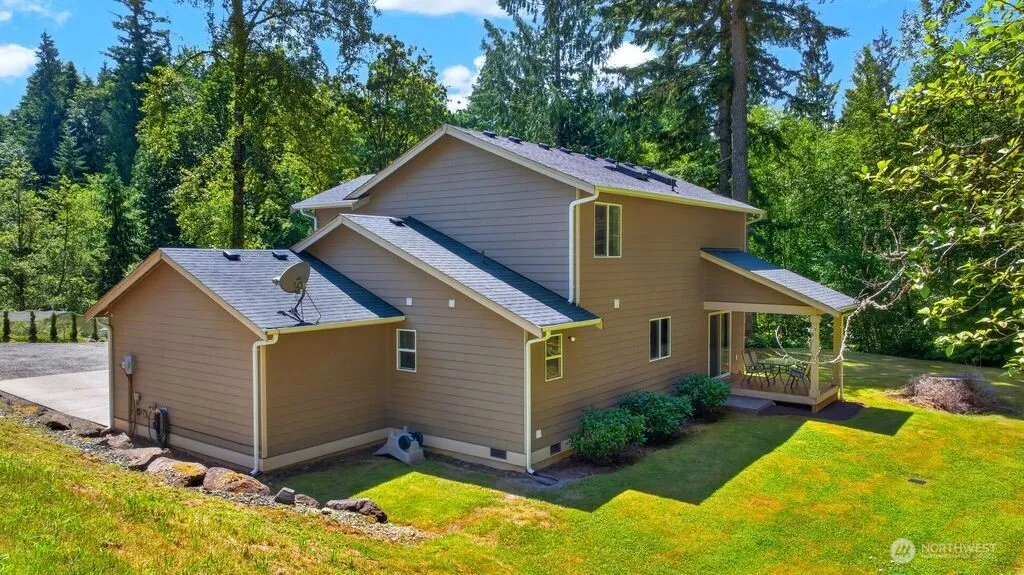 6608 184th Drive SE Snohomish WA 98290