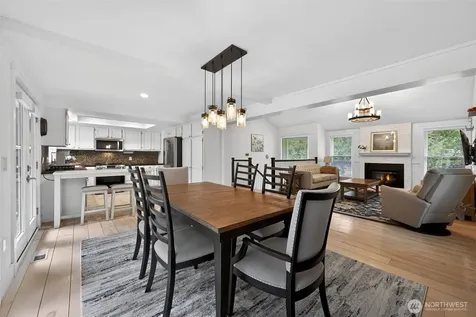 20009 SE 20th Place Sammamish WA 98075