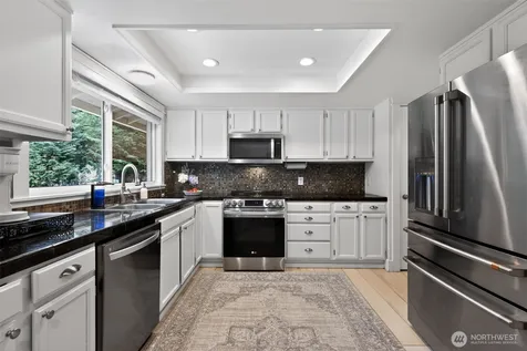 20009 SE 20th Place Sammamish WA 98075
