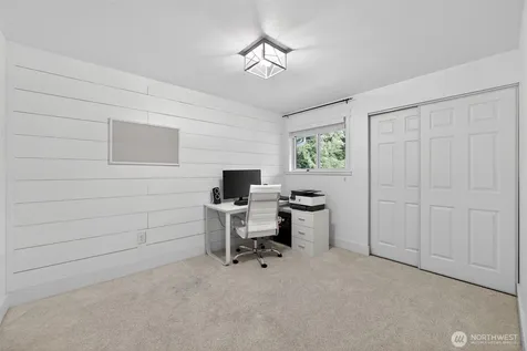 20009 SE 20th Place Sammamish WA 98075