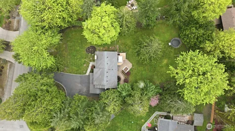 20009 SE 20th Place Sammamish WA 98075