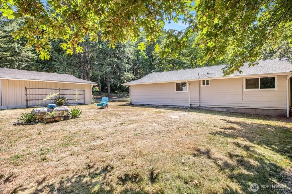 180 Dewatto Road W Seabeck WA 98380