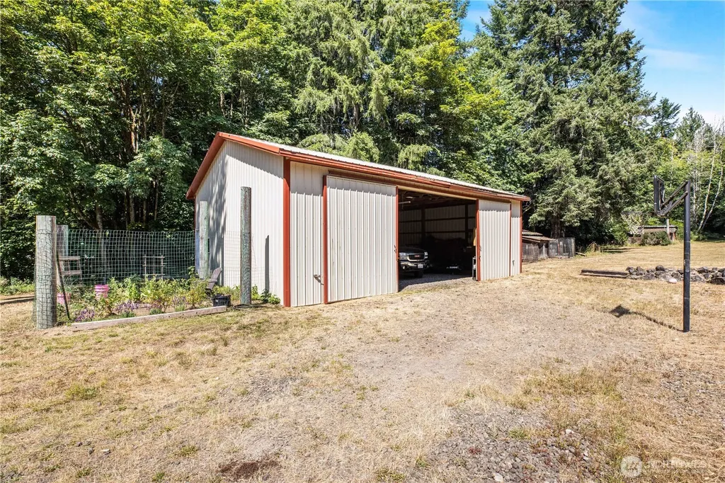 180 Dewatto Road W Seabeck WA 98380
