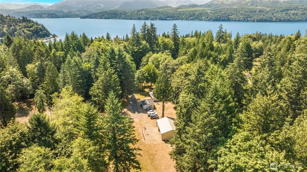 180 Dewatto Road W Seabeck WA 98380