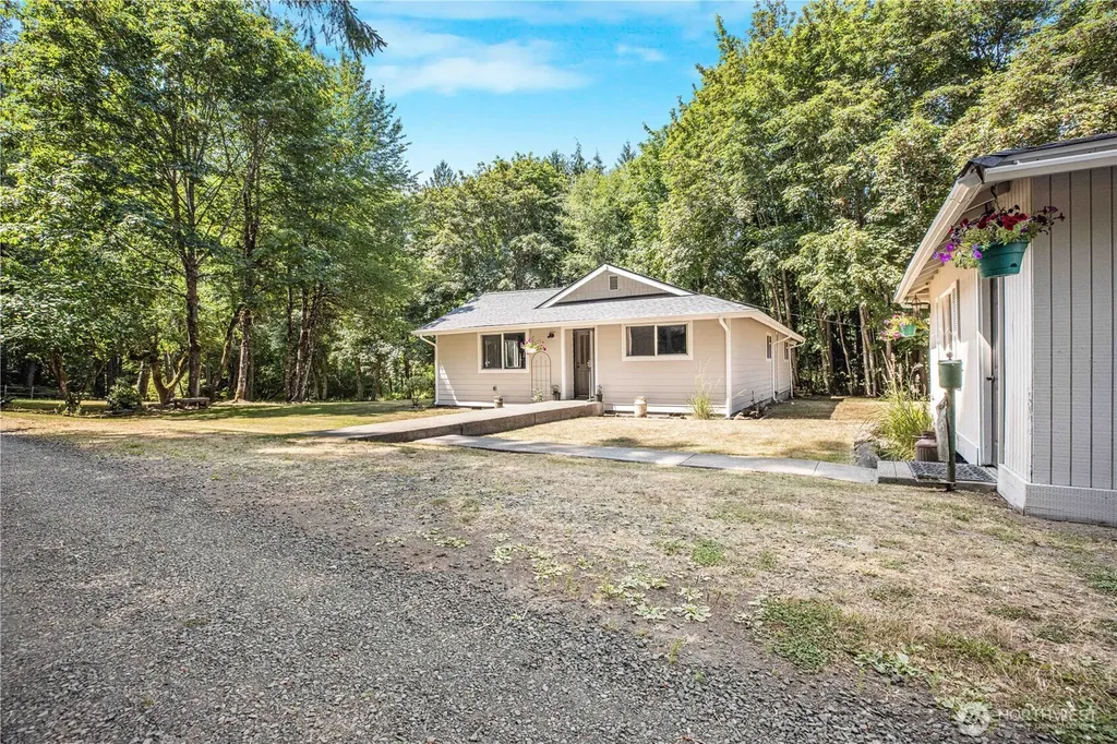 180 Dewatto Road W Seabeck WA 98380