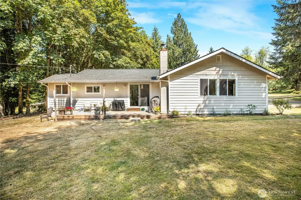 180 Dewatto Road W Seabeck WA 98380