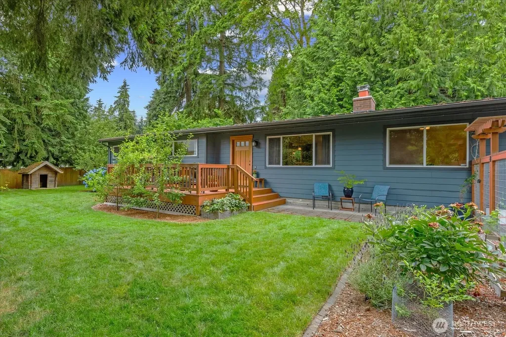 19405 58th Avenue NE Kenmore WA 98028