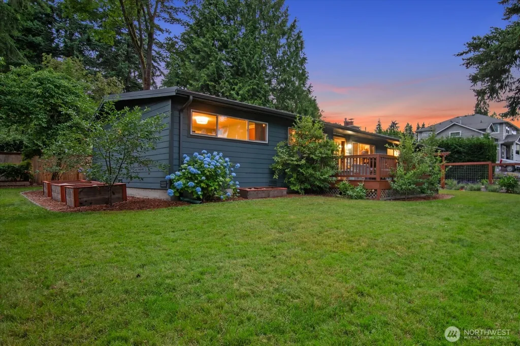 19405 58th Avenue NE Kenmore WA 98028