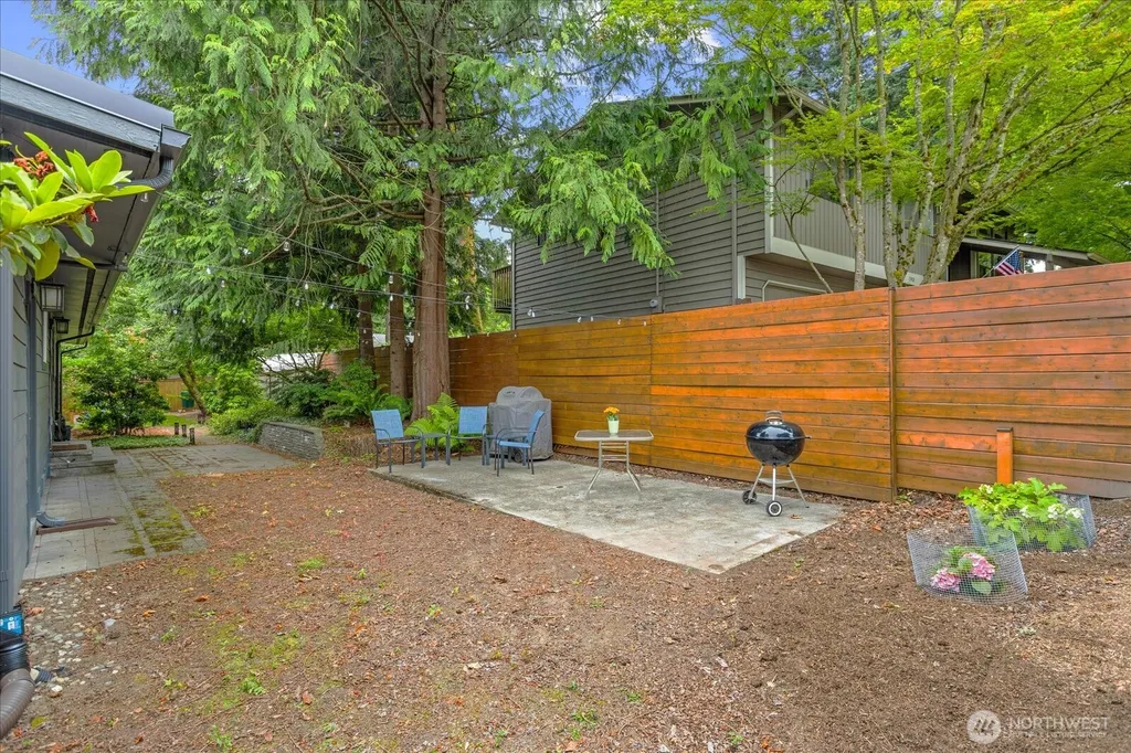 19405 58th Avenue NE Kenmore WA 98028