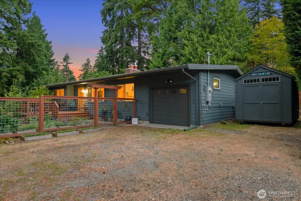 19405 58th Avenue NE Kenmore WA 98028