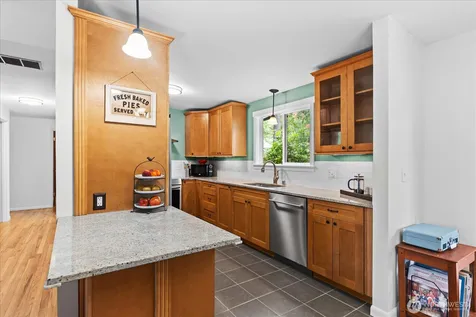 19405 58th Avenue NE Kenmore WA 98028
