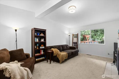 19405 58th Avenue NE Kenmore WA 98028