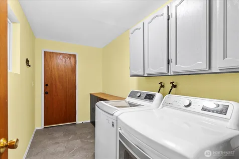 19405 58th Avenue NE Kenmore WA 98028