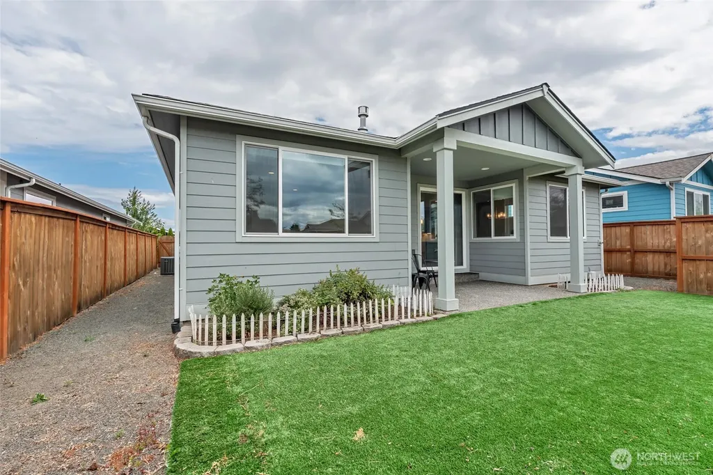 643 N Gascon Place Sequim WA 98382