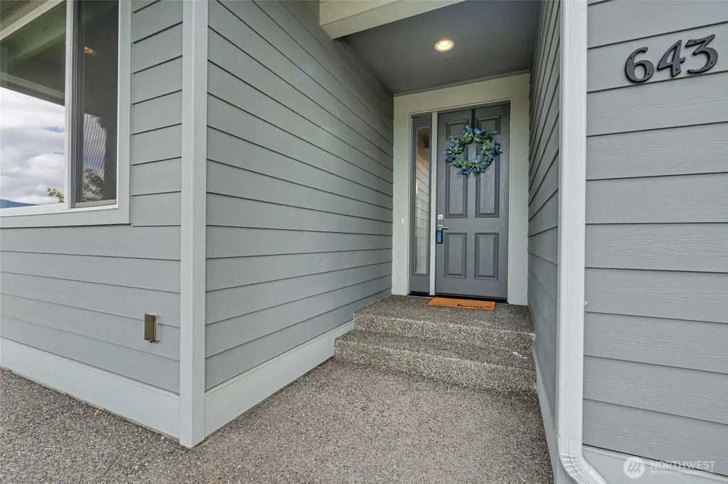 643 N Gascon Place Sequim WA 98382