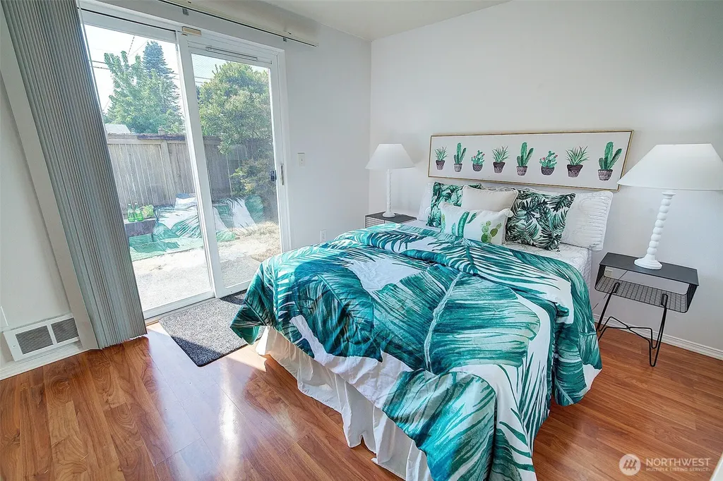 9225 Fremont Avenue N Seattle WA 98103