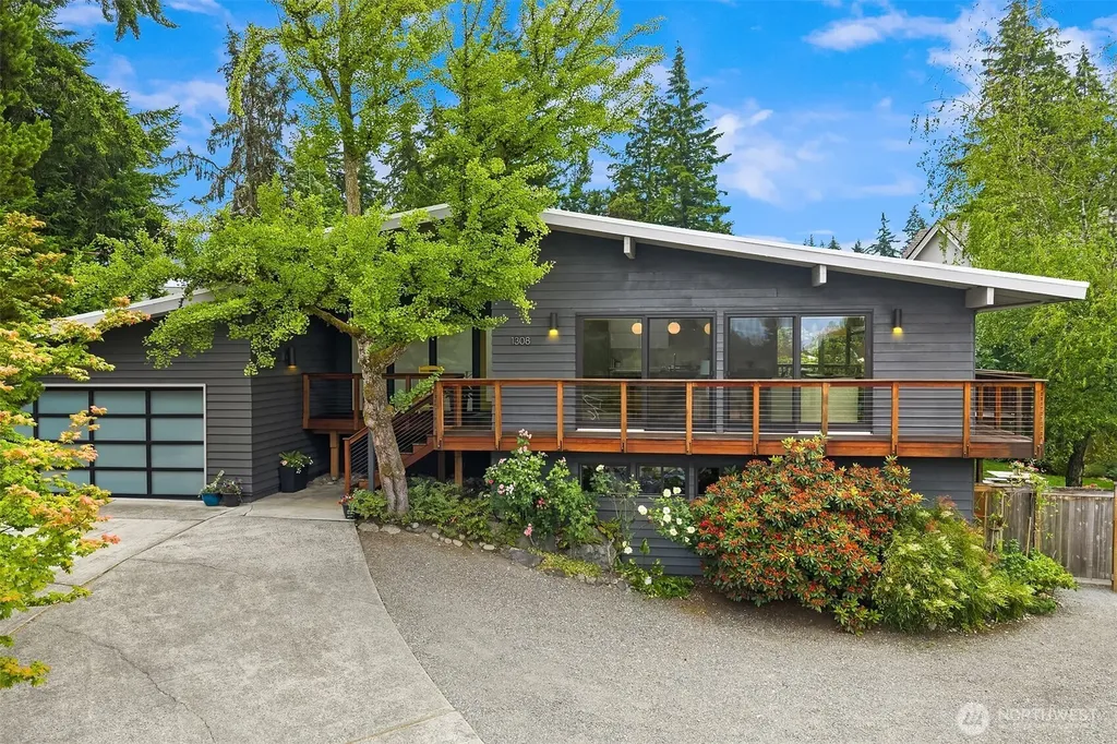 1308 158th Place SE Bellevue WA 98008