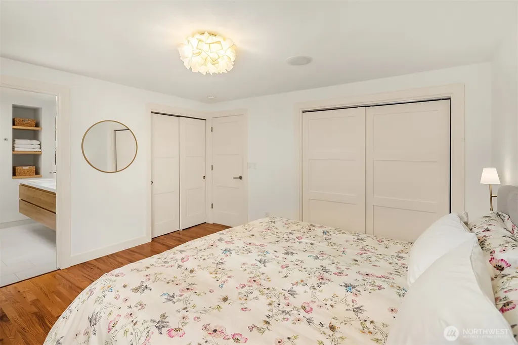 1308 158th Place SE Bellevue WA 98008