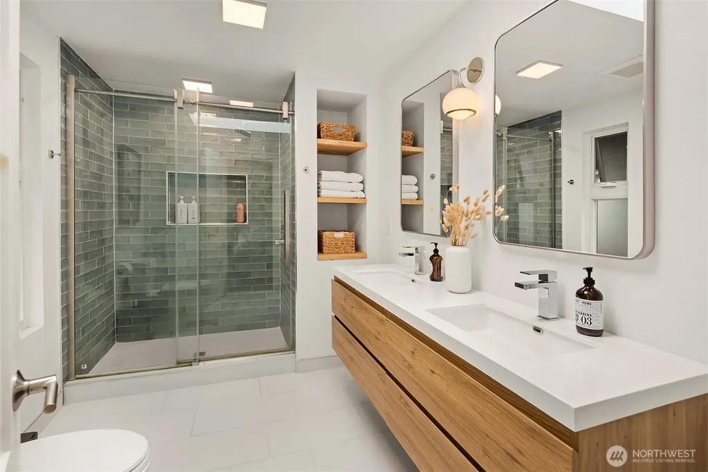 1308 158th Place SE Bellevue WA 98008