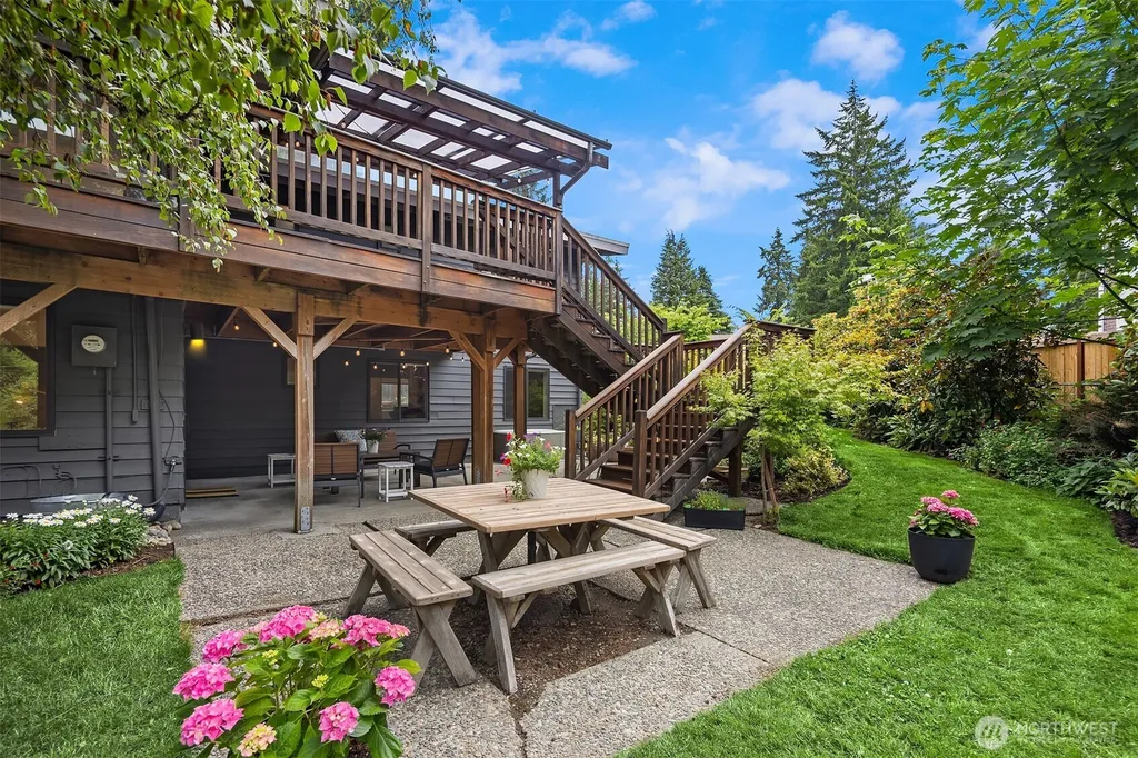1308 158th Place SE Bellevue WA 98008