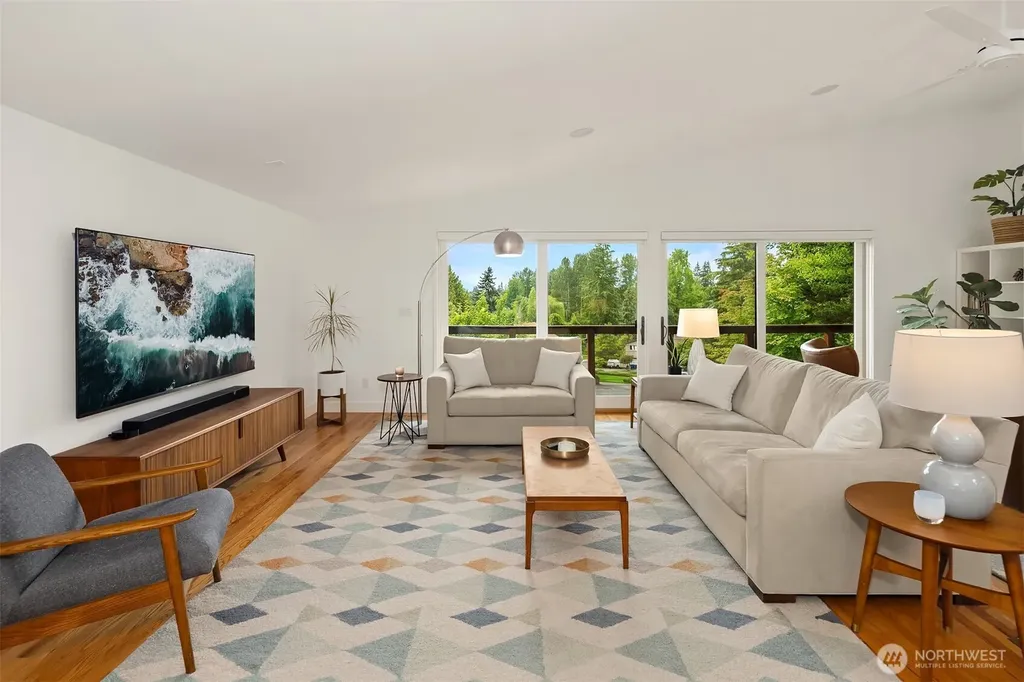 1308 158th Place SE Bellevue WA 98008