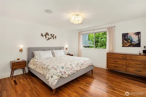 1308 158th Place SE Bellevue WA 98008