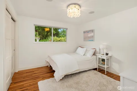 1308 158th Place SE Bellevue WA 98008