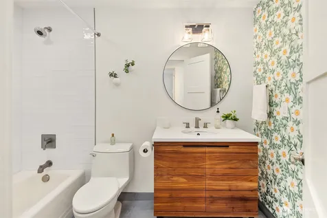 1308 158th Place SE Bellevue WA 98008