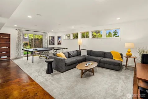 1308 158th Place SE Bellevue WA 98008