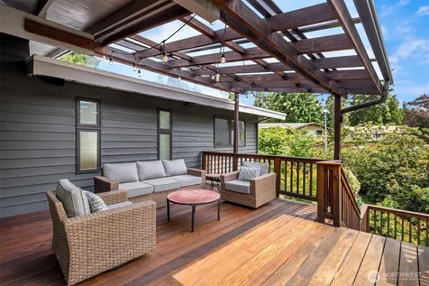 1308 158th Place SE Bellevue WA 98008