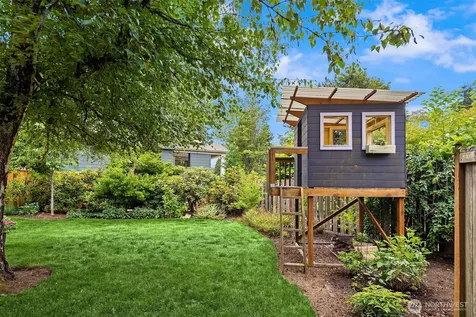 1308 158th Place SE Bellevue WA 98008
