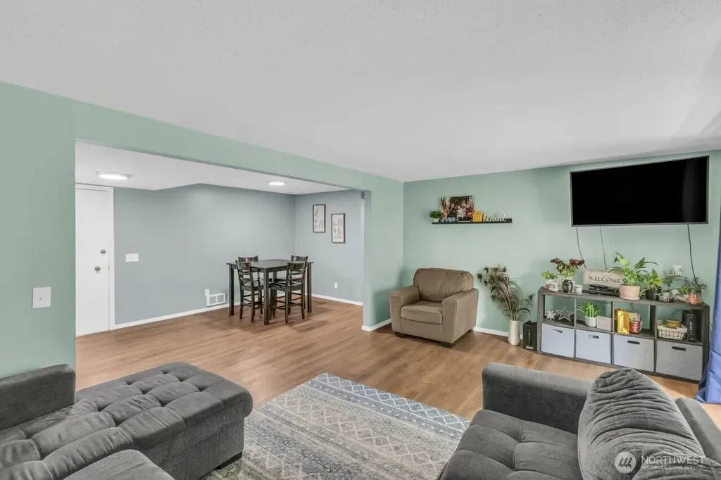 7425 Ruby Drive SW Lakewood WA 98498