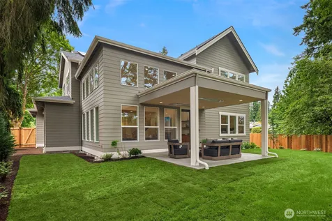 8110 135th Place NE Redmond WA 98052
