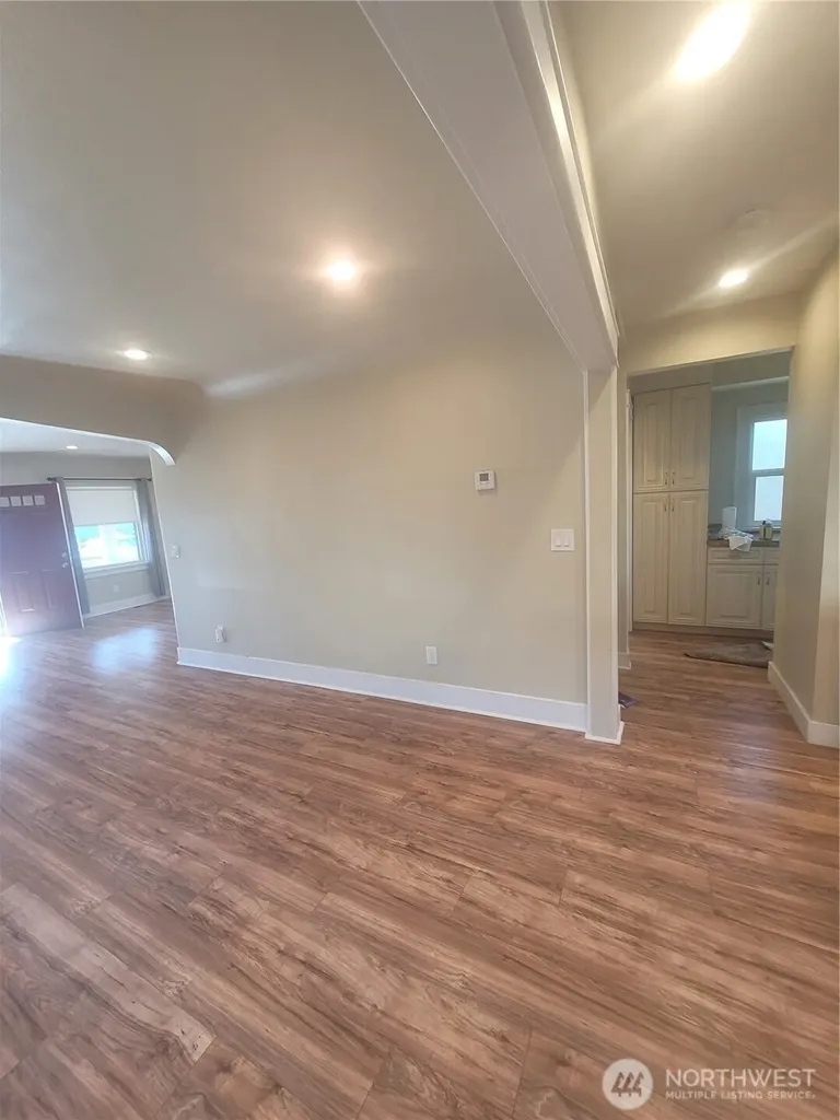 5823 S Lawrence Tacoma WA 98409
