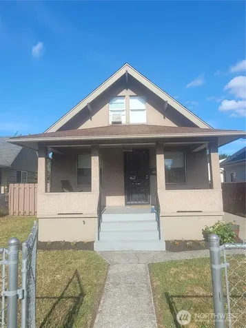 5823 S Lawrence Tacoma WA 98409