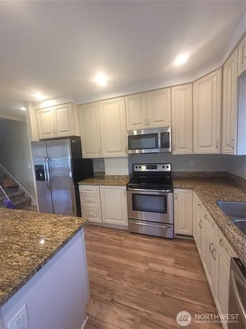 5823 S Lawrence Tacoma WA 98409