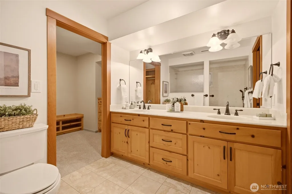 8656 NE Point No Point Road Hansville WA 98340