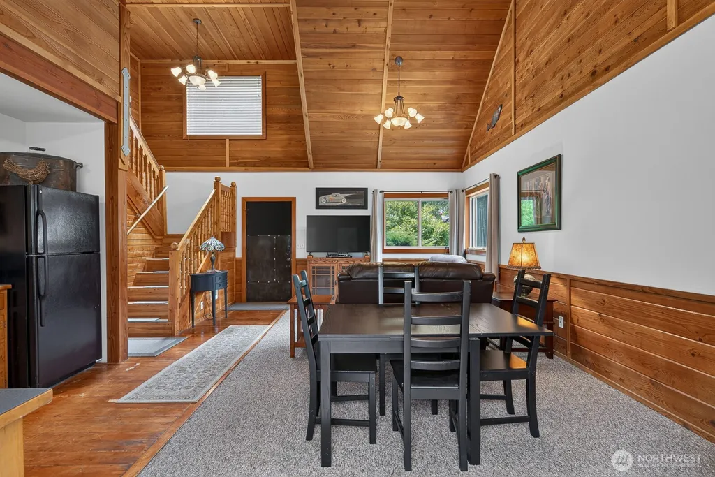 1649 Hemlock Drive Camano Island WA 98282