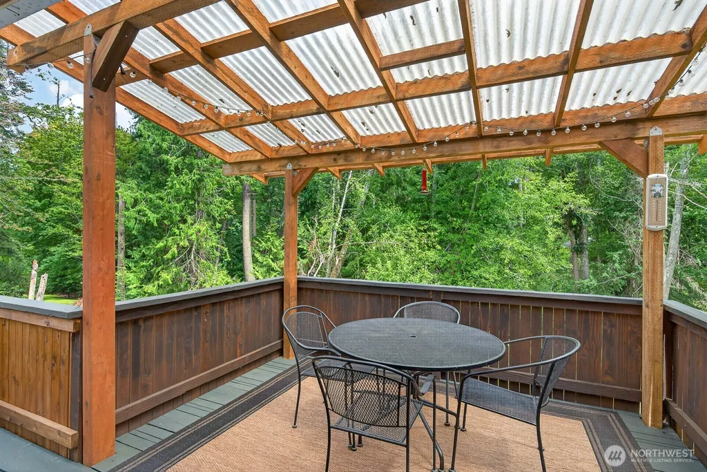 1649 Hemlock Drive Camano Island WA 98282