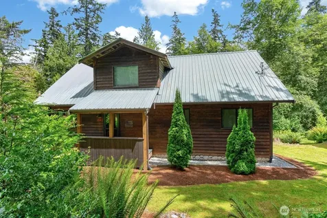 1649 Hemlock Drive Camano Island WA 98282