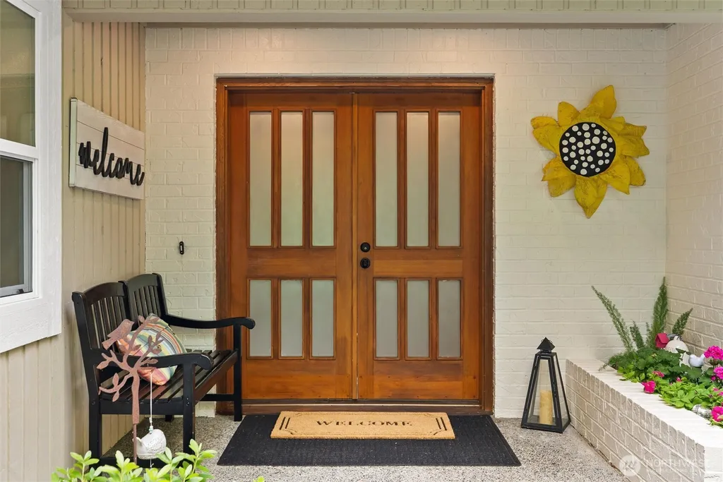 26636 SE 31st Sammamish WA 98075