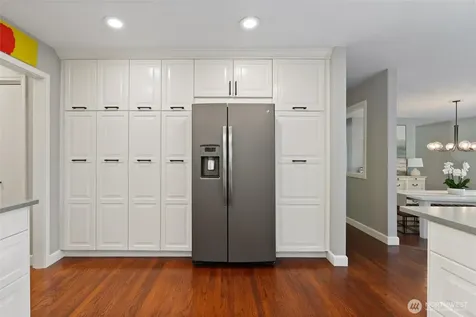 26636 SE 31st Sammamish WA 98075