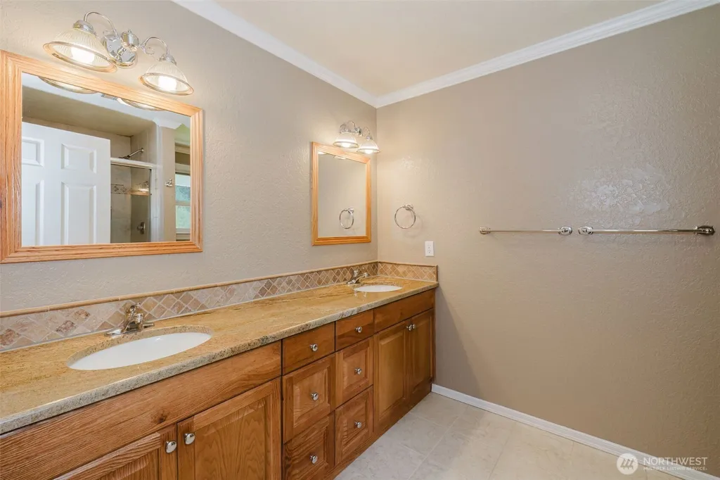 10321 Willamette Meridian Road NW Silverdale WA 98383