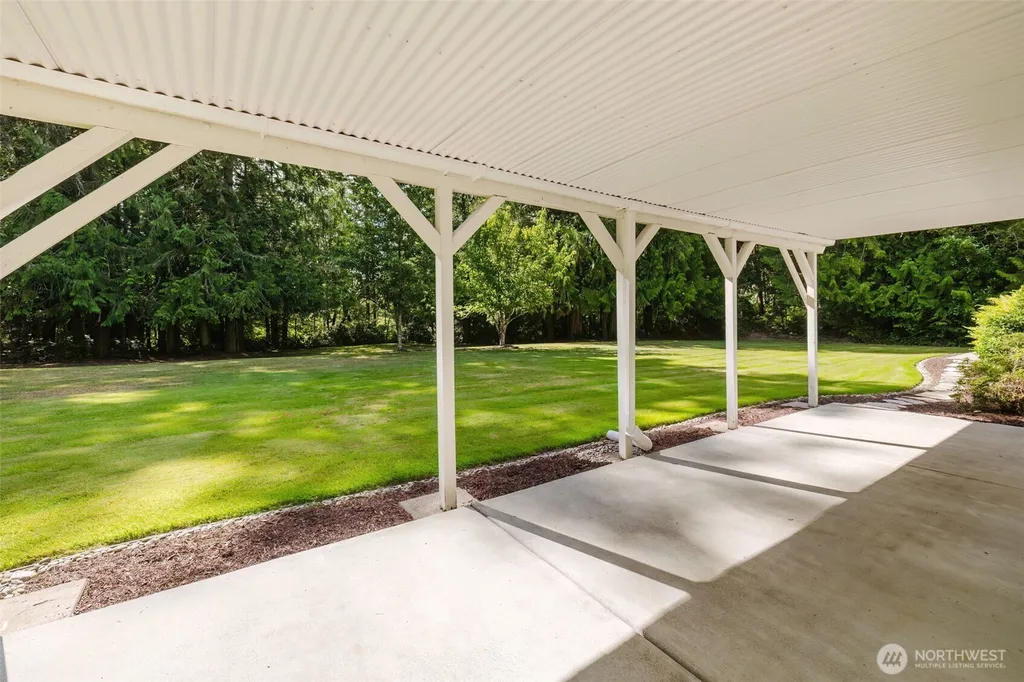 10321 Willamette Meridian Road NW Silverdale WA 98383