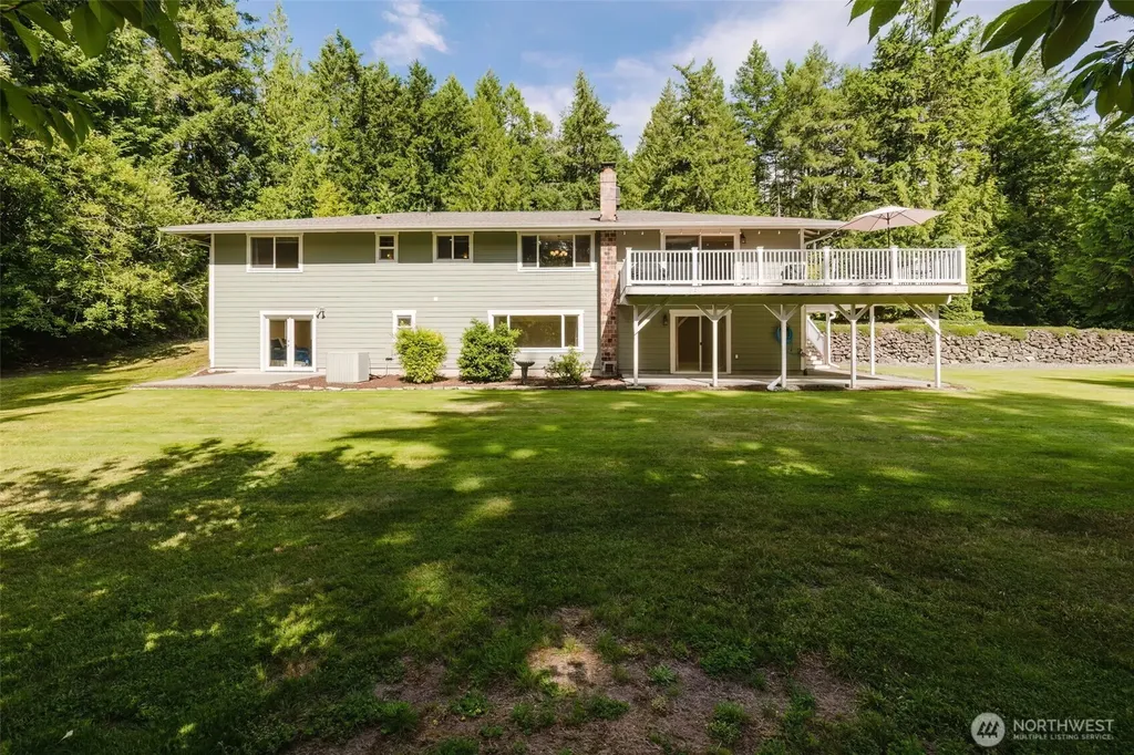 10321 Willamette Meridian Road NW Silverdale WA 98383