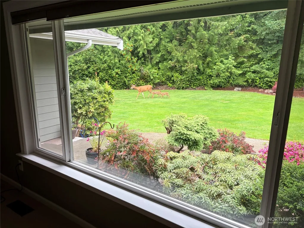 10321 Willamette Meridian Road NW Silverdale WA 98383