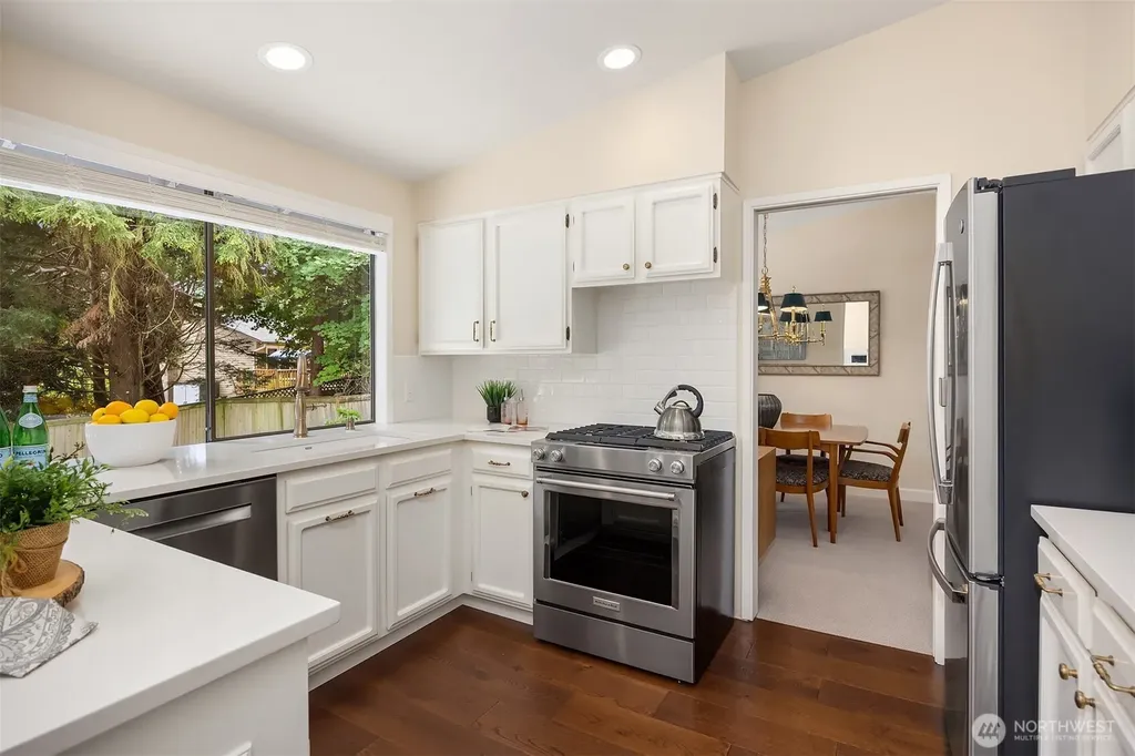 4836 158th Place SE Bellevue WA 98006