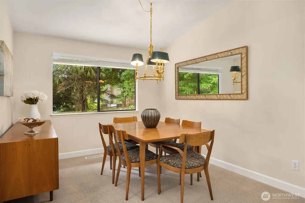 4836 158th Place SE Bellevue WA 98006
